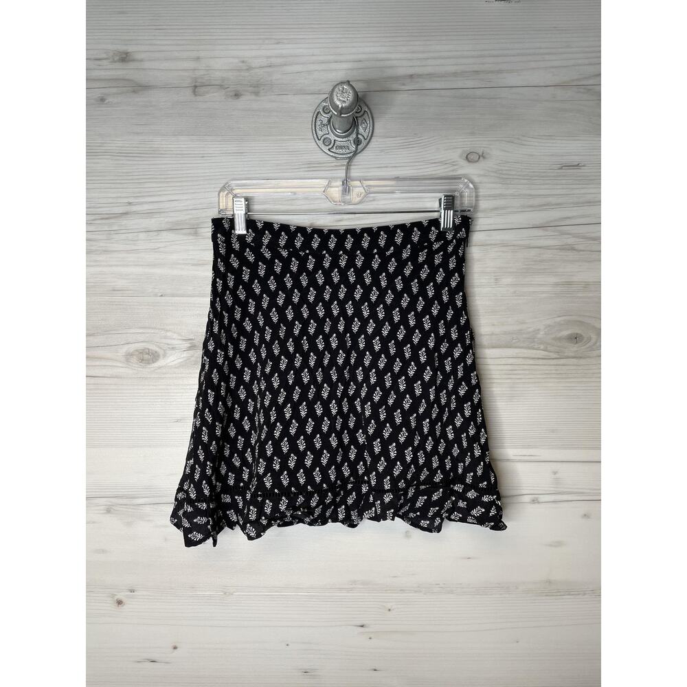 LOFT Skirt Womens 2 Black White Leaf Print Ruffle Mini Viscose Lined Summer Boho